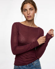 Maglia Essenziale Ultraleggera in Cashmere con Scollo a Barca Bordeaux
