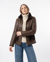 Giacca effetto montone  reversibile  marrone con zip