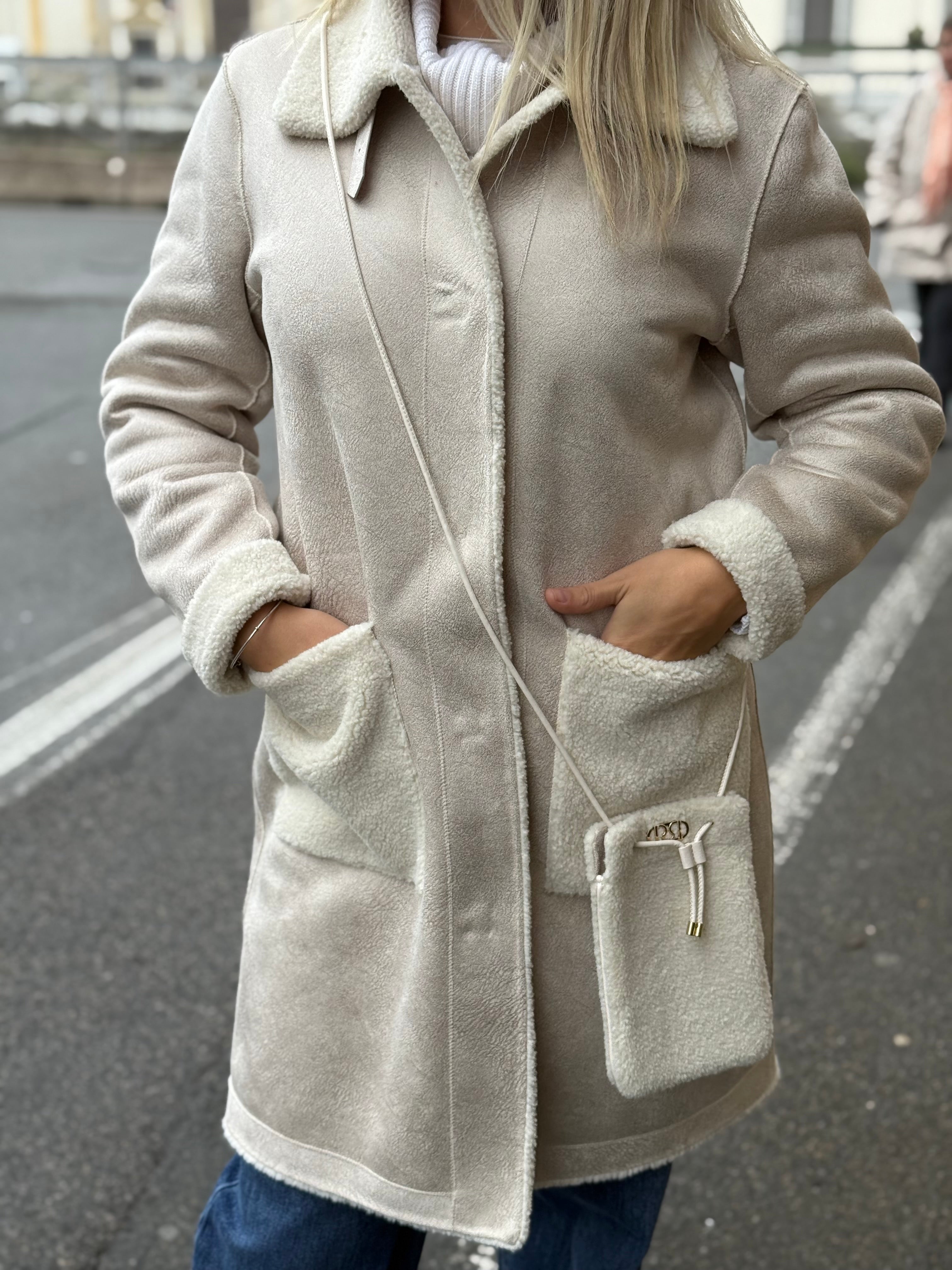 Montone con borsetta Rinascimento