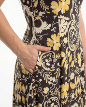 Abito midi fantasia con tasche