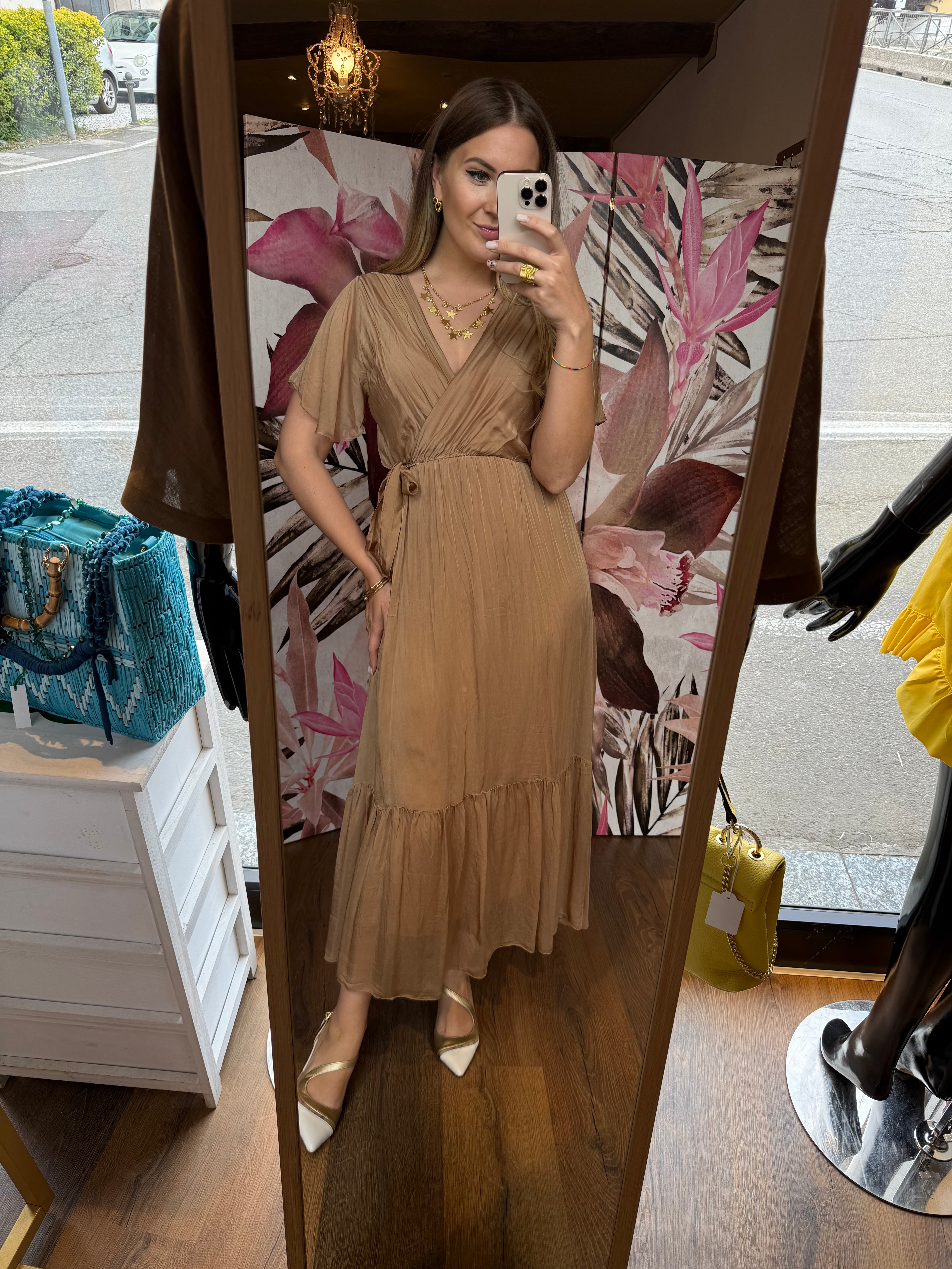 Abito in seta mocha mousse Gioia