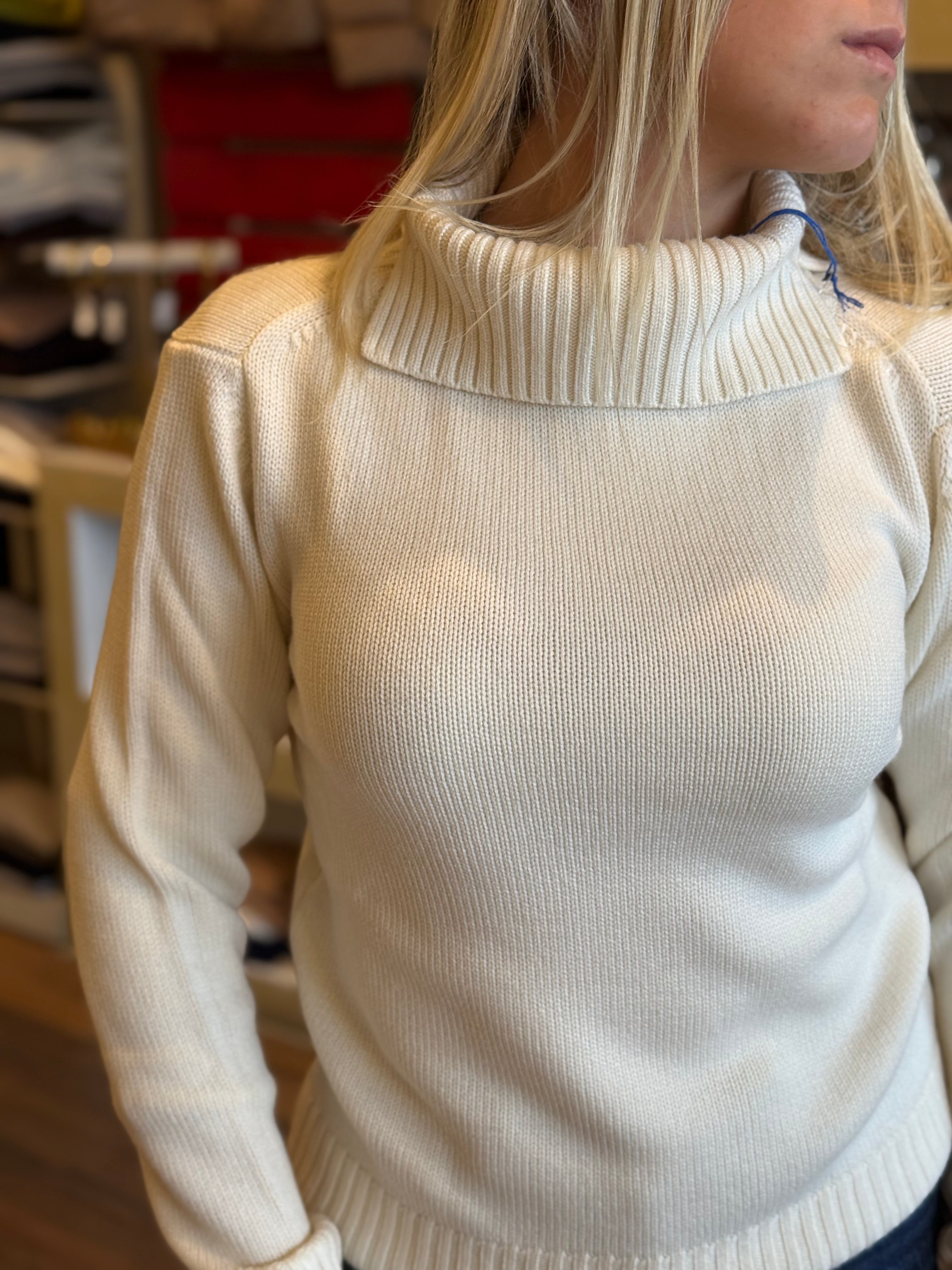 Dolcevita in pura lana