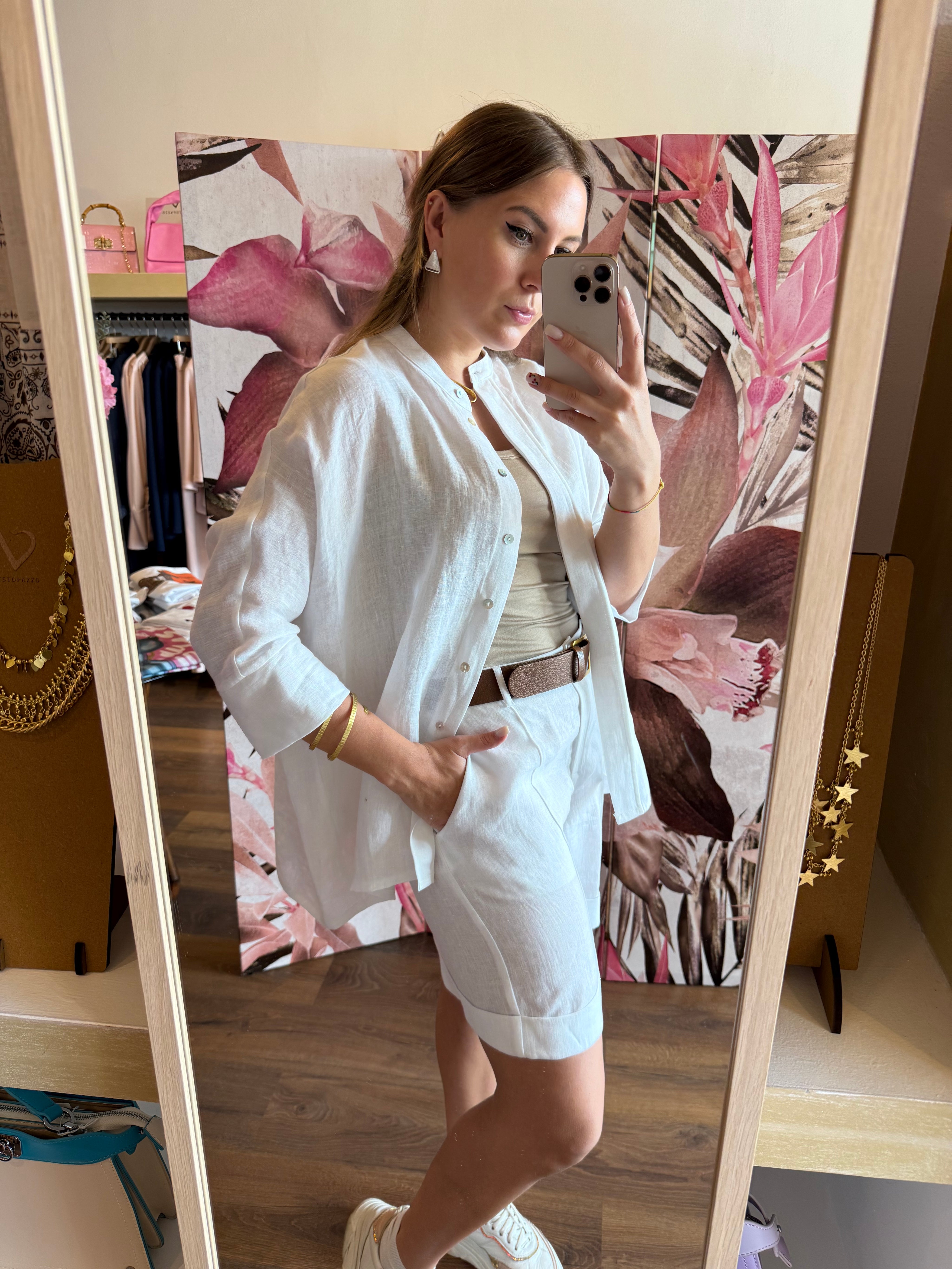 Camicia collo alla coreana colore bianco in lino Gioia