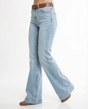 Jeans Bootcut Lavaggio Chiaro