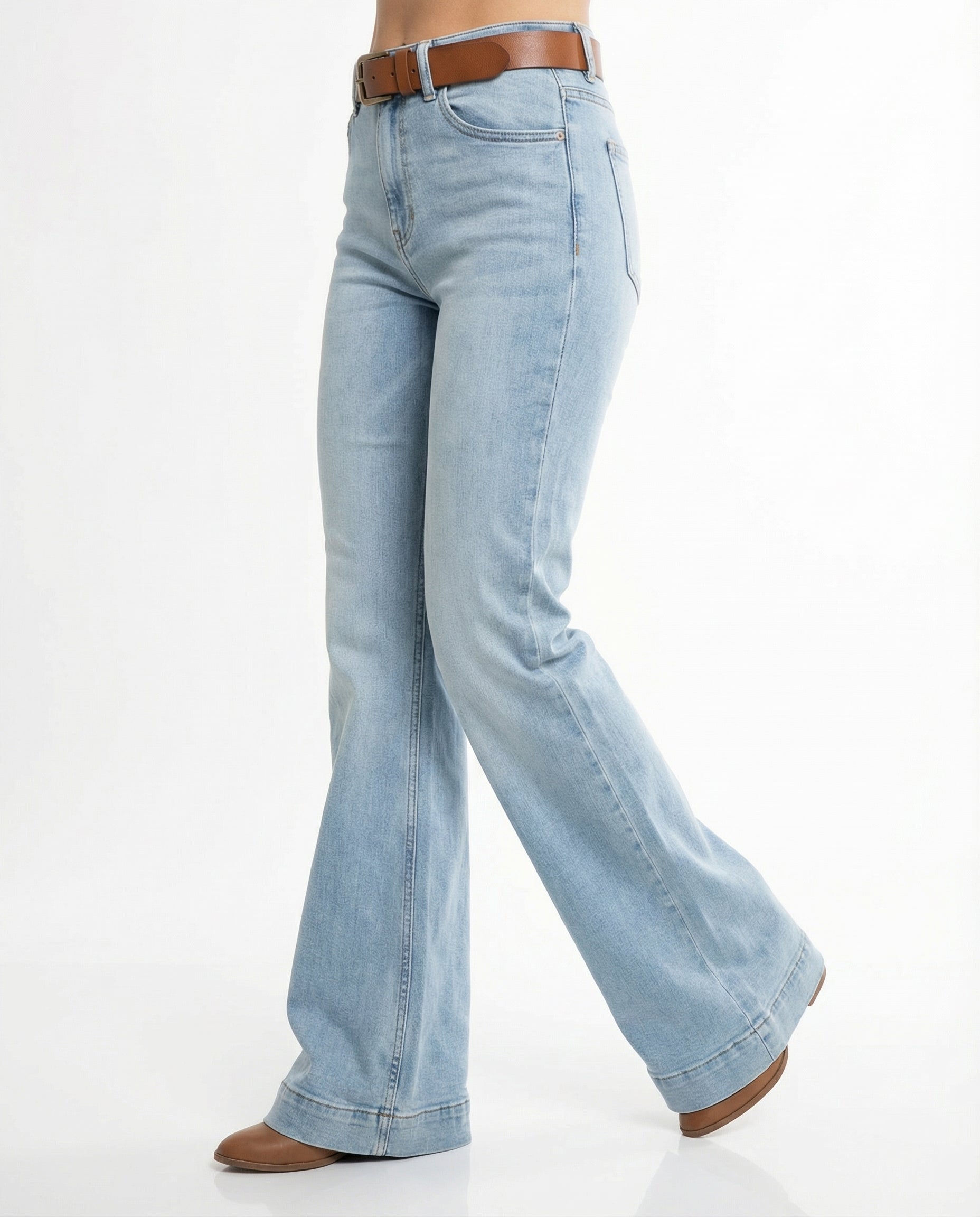 Jeans Bootcut Lavaggio Chiaro