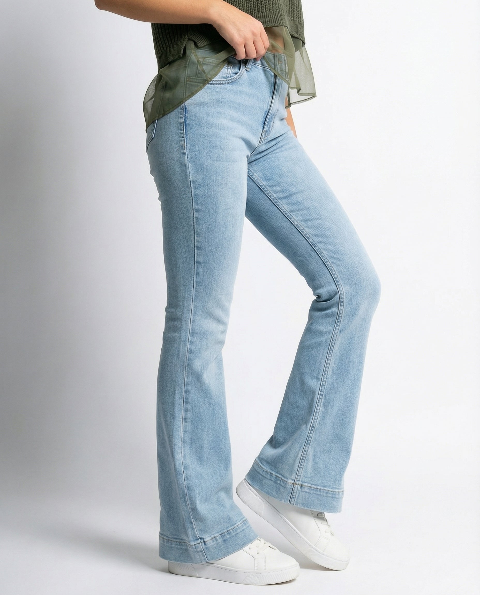 Jeans Bootcut Lavaggio Chiaro