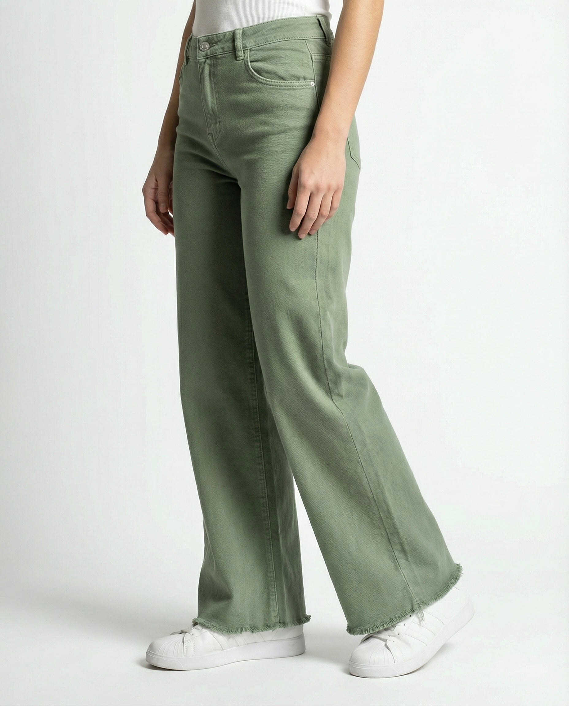 Jeans Wide Leg Color verde militare con Bordo Sfrangiato