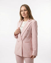 Completo Giacca Doppiopetto e Pantaloni a Zampa Rosa Cipria con inserti in Raso