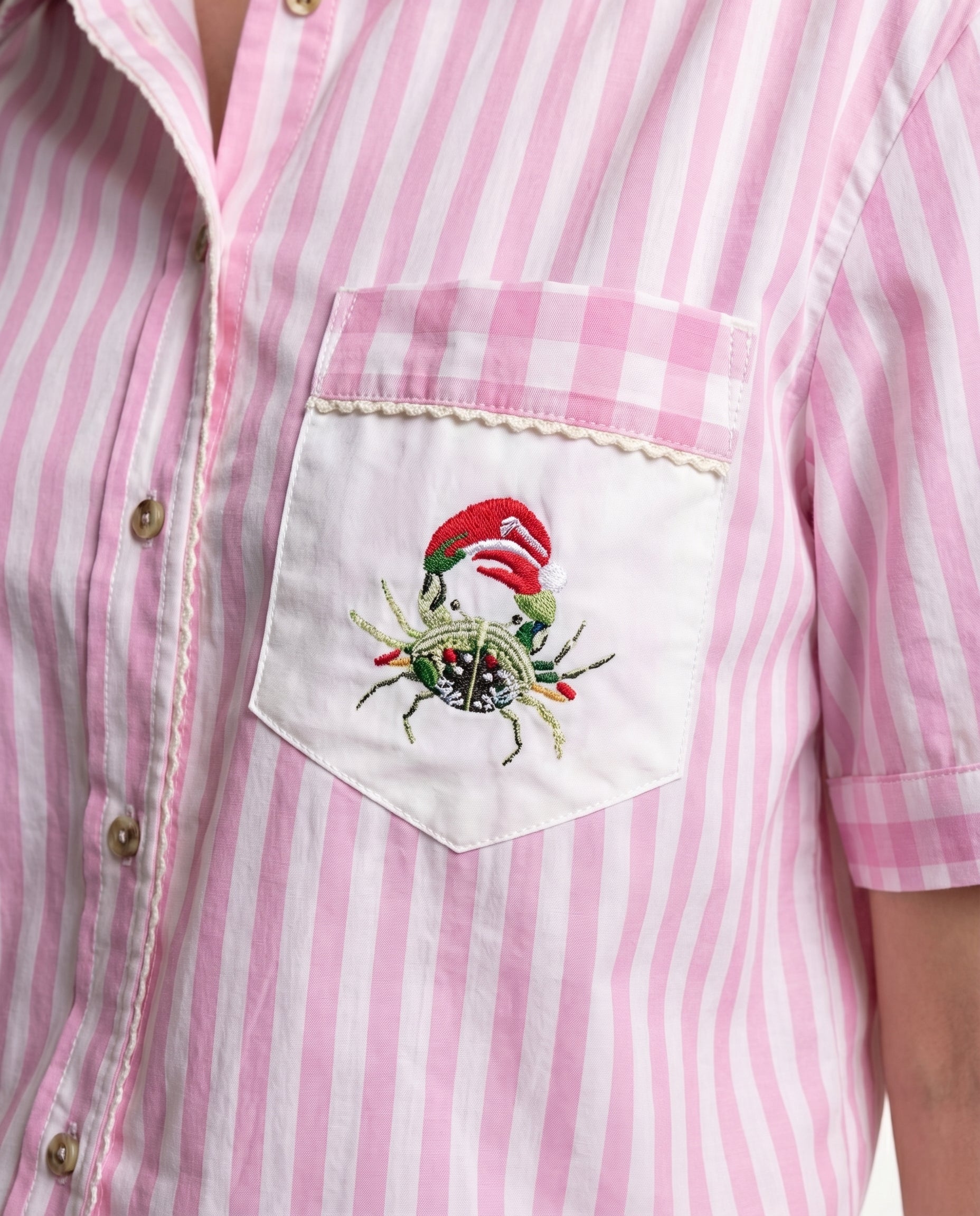 Camicia Rosa a Righe con Taschino Ricamato
