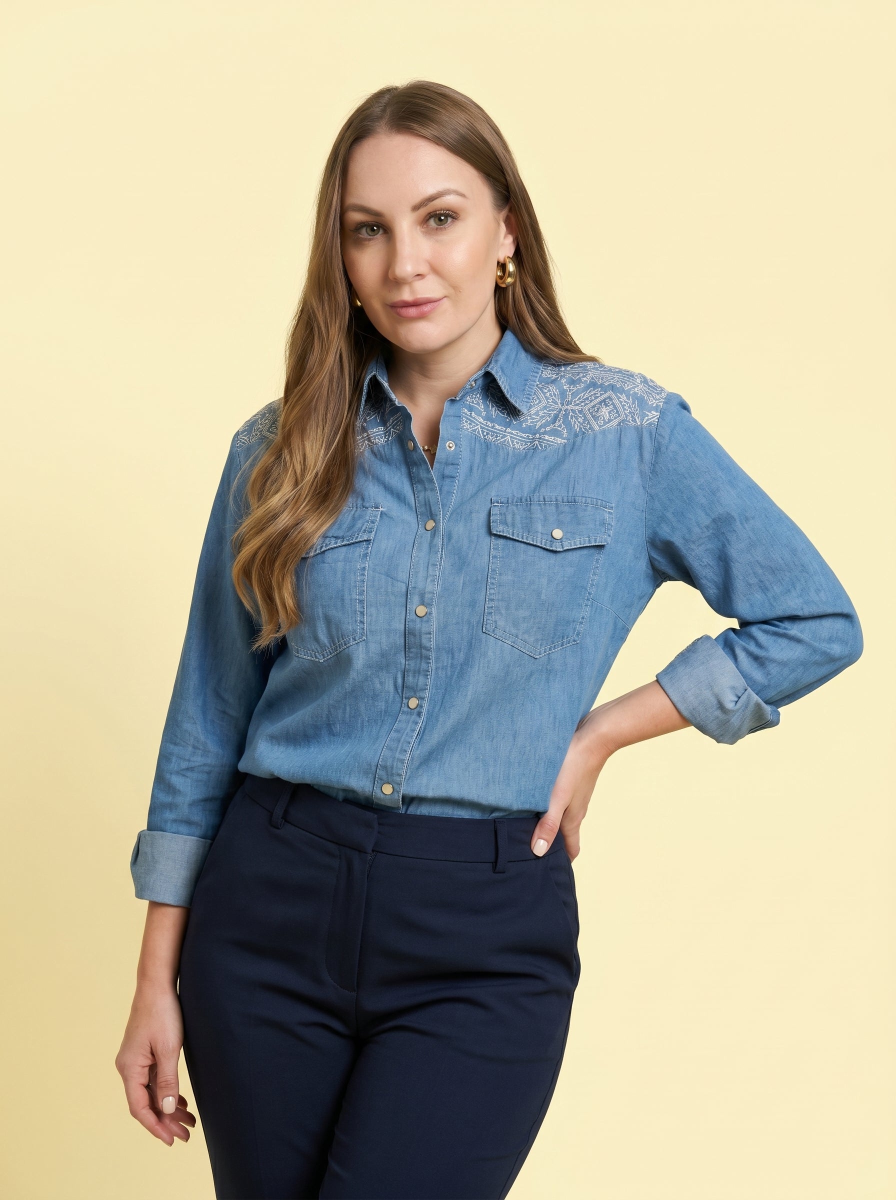 Camicia Denim con Ricamo Western