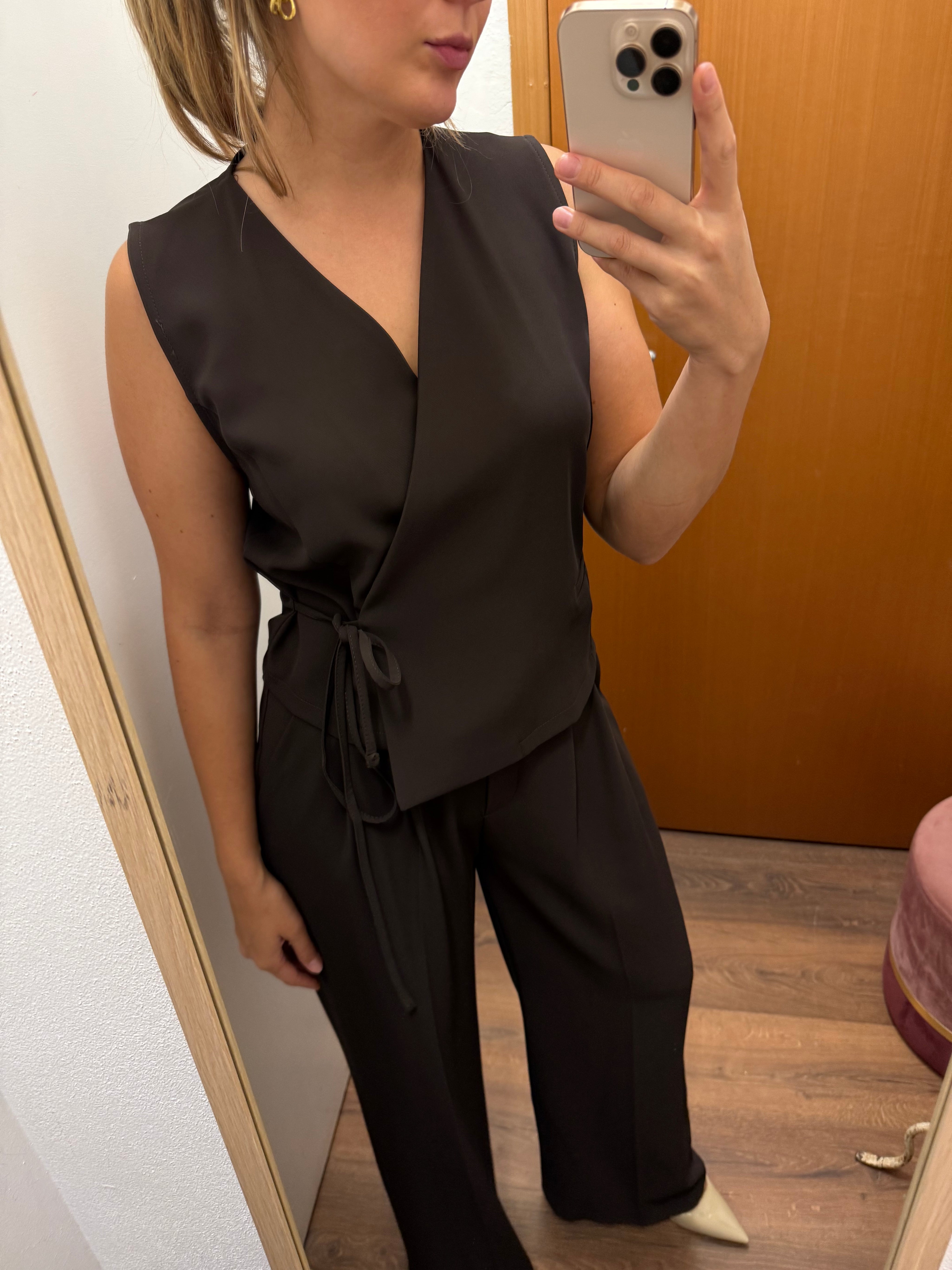 Pantalone con pence in cady Lokita