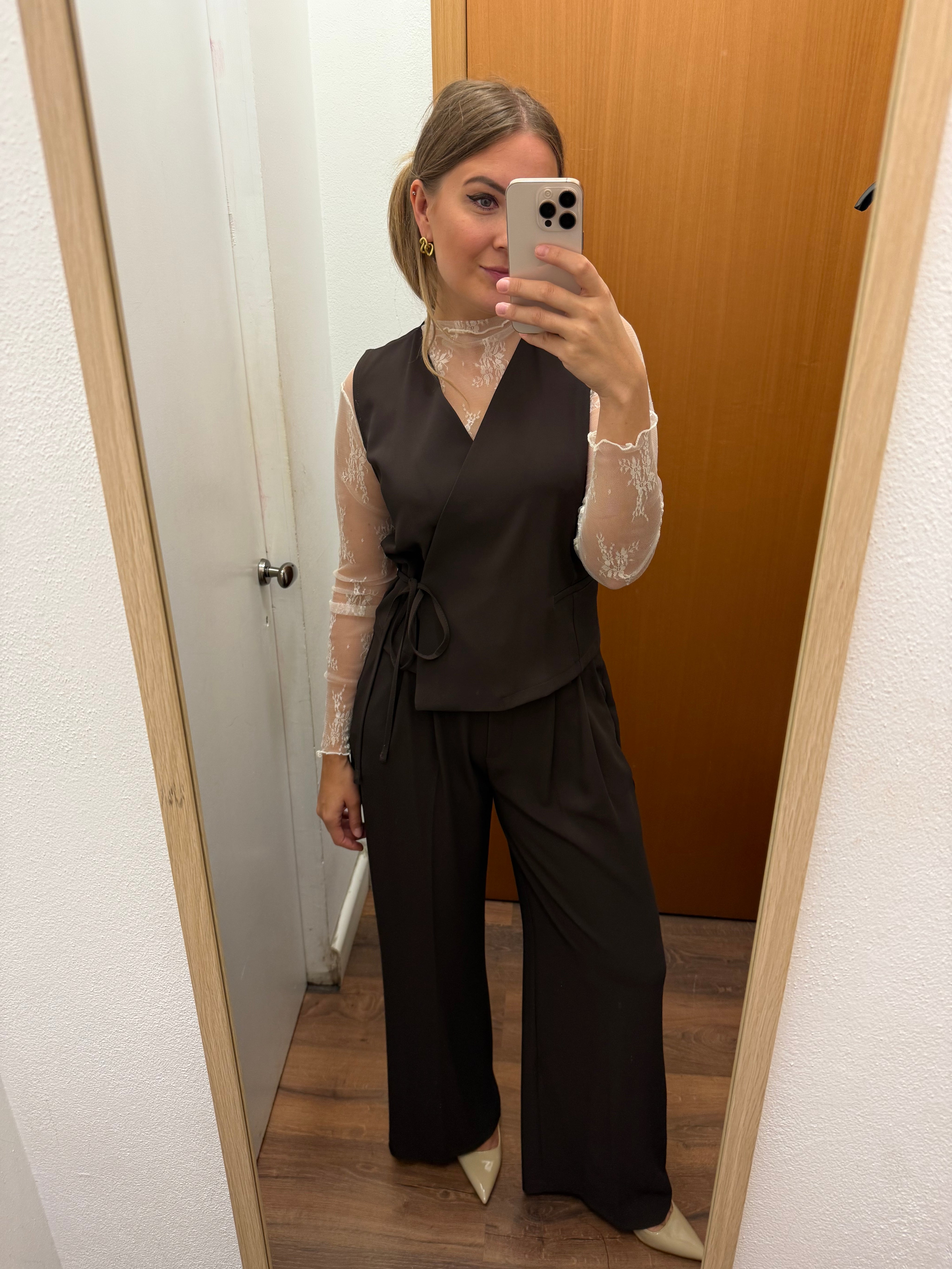 Pantalone con pence in cady Lokita