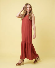 Maxi Abito lungo smanicato terracotta Lokita