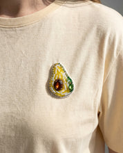 T-shirt basic con patch frutta gioiello