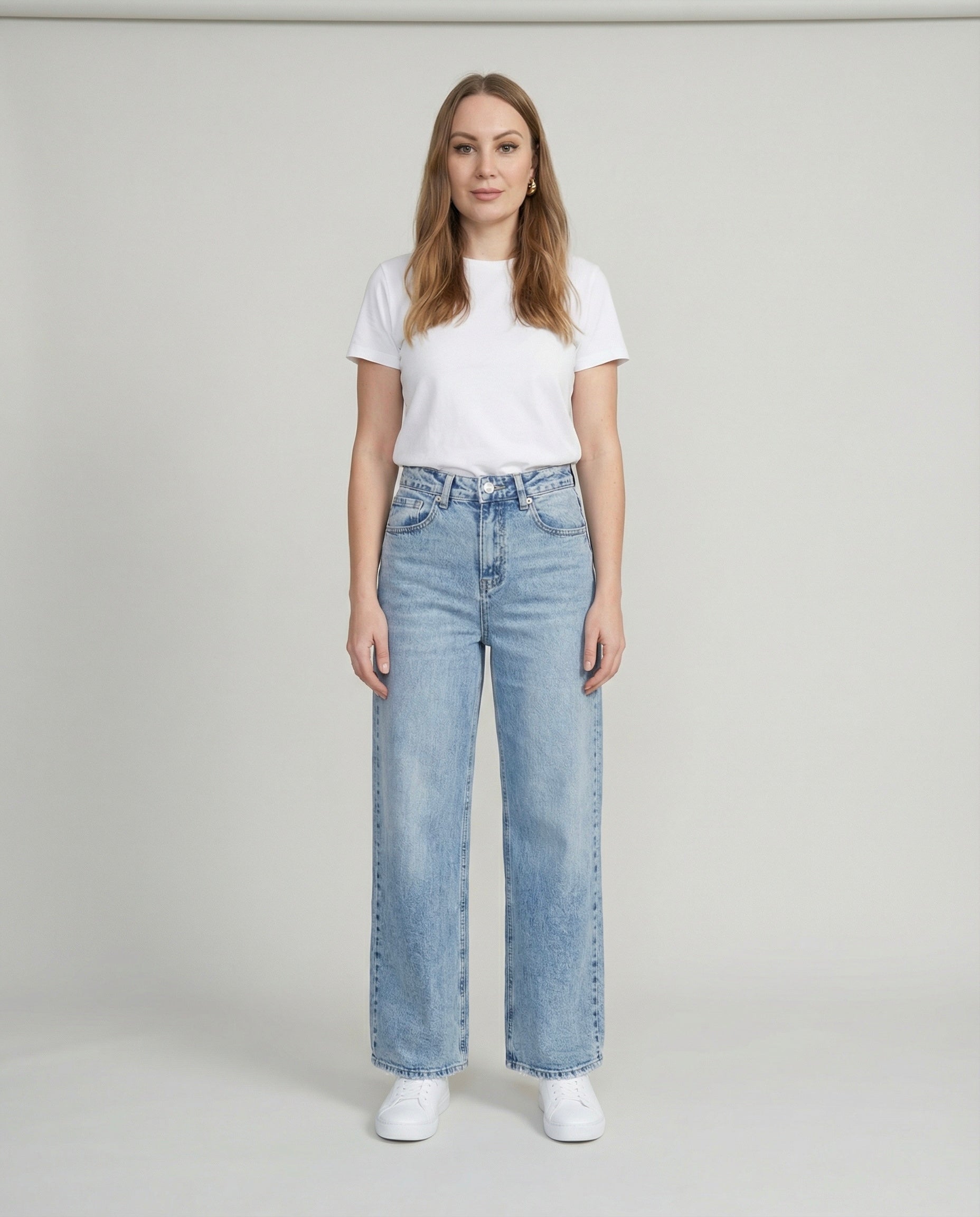 Jeans Wide Leg a vita alta – Lavaggio chiaro